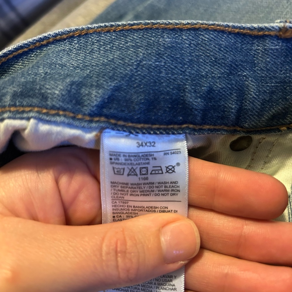 Mens old navy sz 34x32 very comfortable